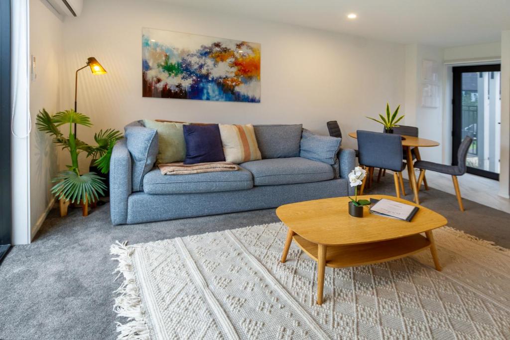 Deluxe Central retreat w/super king bed - Resim 25