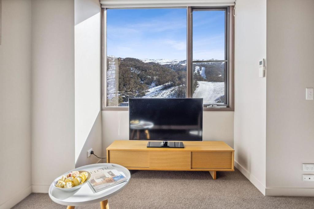 Μια τηλεόραση ή/και κέντρο ψυχαγωγίας στο Squatters Run 20