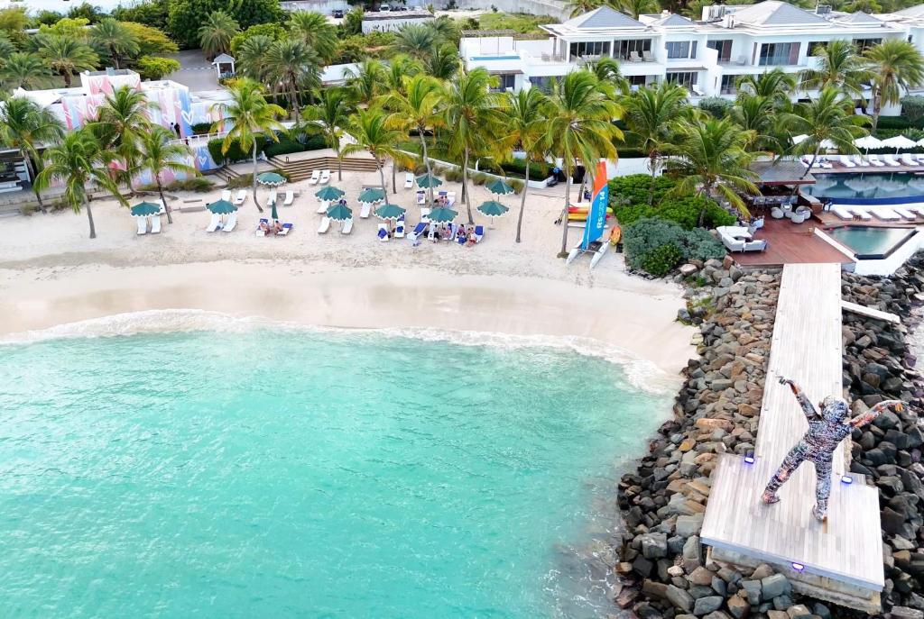 Hodges Bay Resort & Spa, an HQ Luxury Resort & Residences