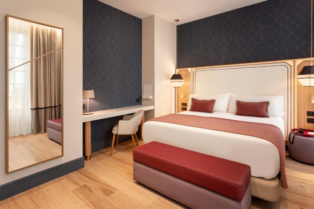 Catalonia Puerta del Mar - 16