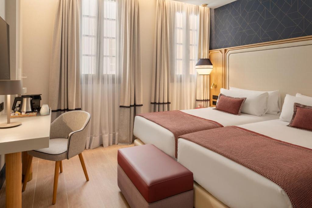 Catalonia Puerta del Mar - 18