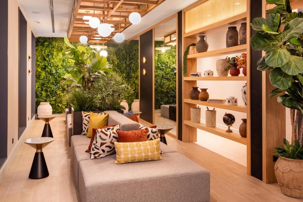 Catalonia Puerta del Mar - Resim 3