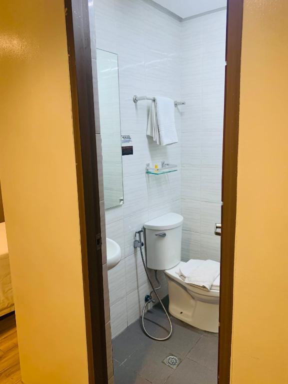 Koupelna v ubytování The Lanang Suites