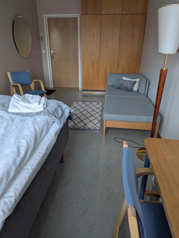 CityLoginn - Tweepersoonskamer Met 2 Aparte Bedden