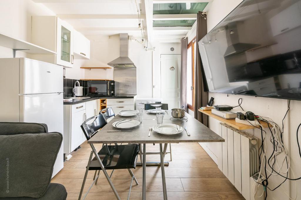 Photo de la galerie de l'établissement SV1022-Top Cozy house 40 m2 Centre RER Vincennes, à Vincennes