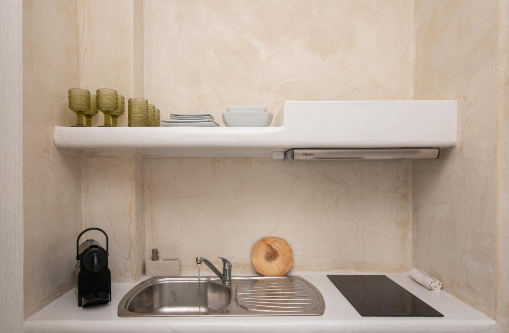 Moustakas Beach Apartments - 15