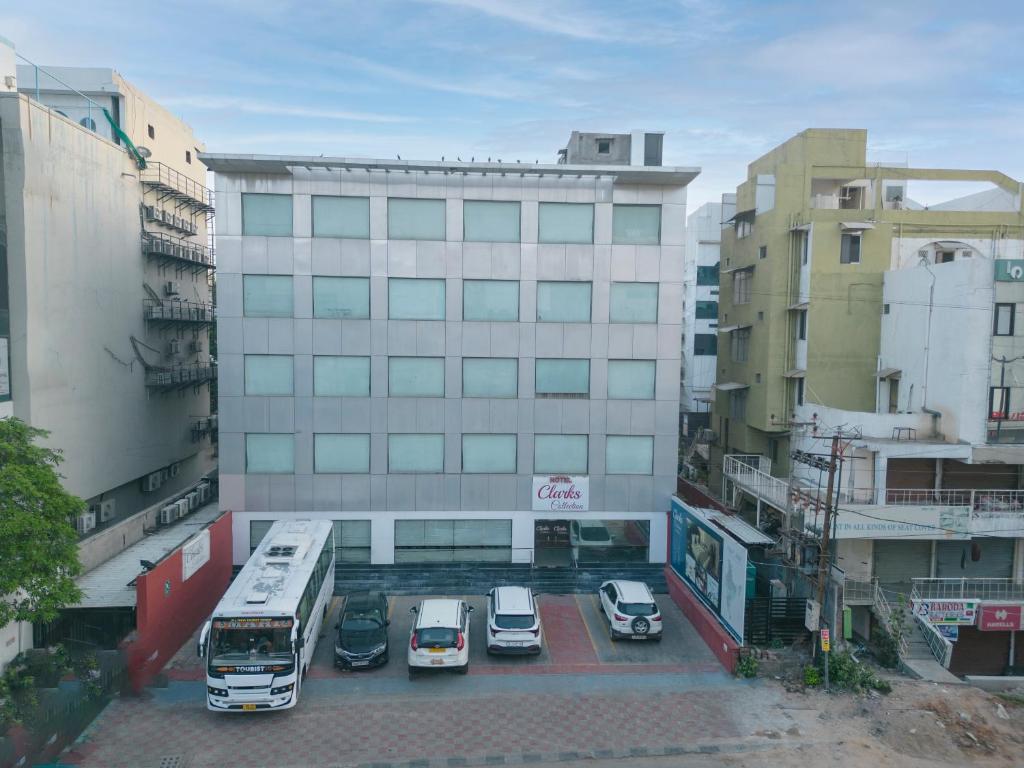 Το κτήριο όπου στεγάζεται  το ξενοδοχείο