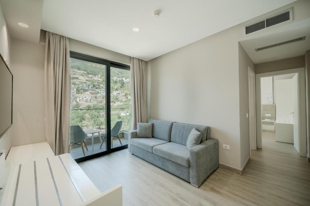 Istumisnurk majutusasutuses Hotel Qeparo