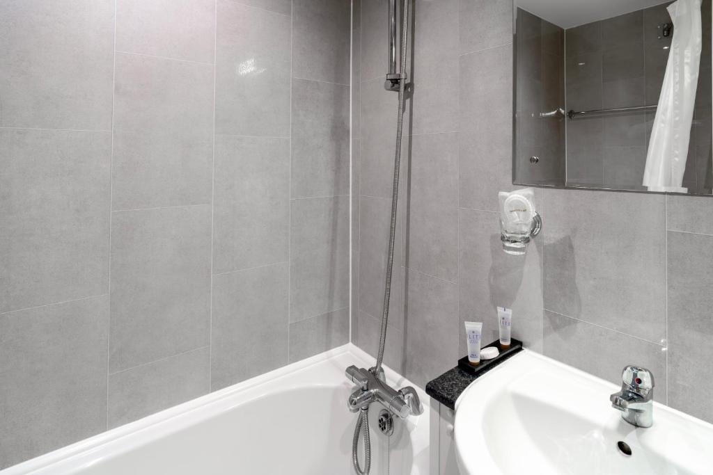 Sprowston Manor Hotel, Spa & Golf photo