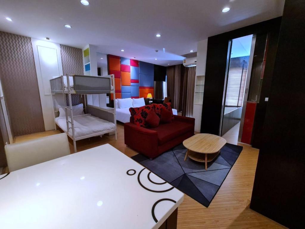 
Family Room with City View
