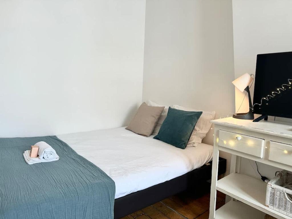 New 702 Suite Piscine - Cosy Apartment Paris Center