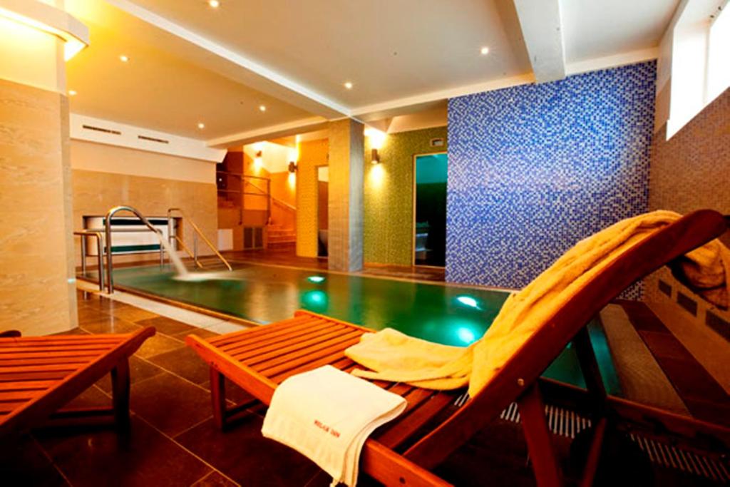 
Special Offer - Double Room with 1 Hour Private Access to the Swimming Pool

