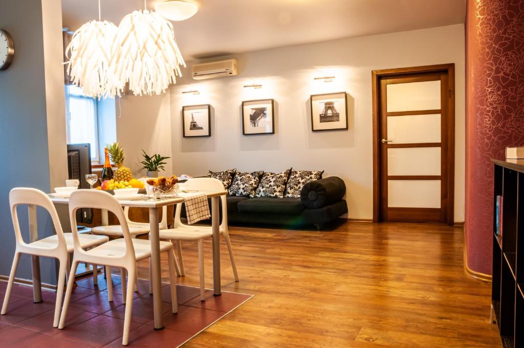 
Two-Bedroom Superior Apartment
