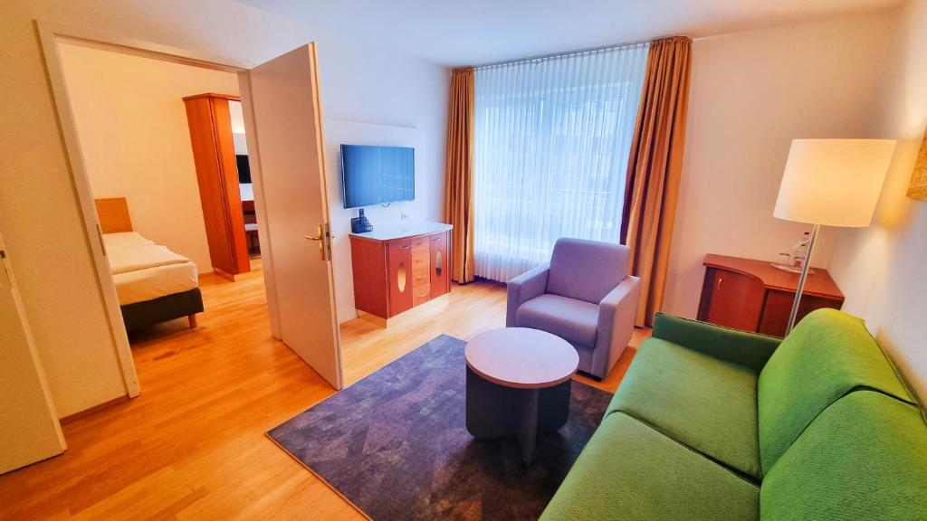 New Living Home Residenzhotel Hamburg - Resim 19