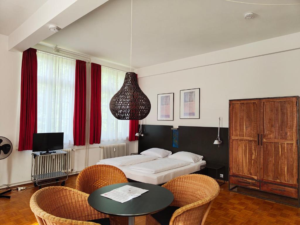 WHLIVING - Apartments & Studios in Konstanz - Studio Avec Canapé-Lit