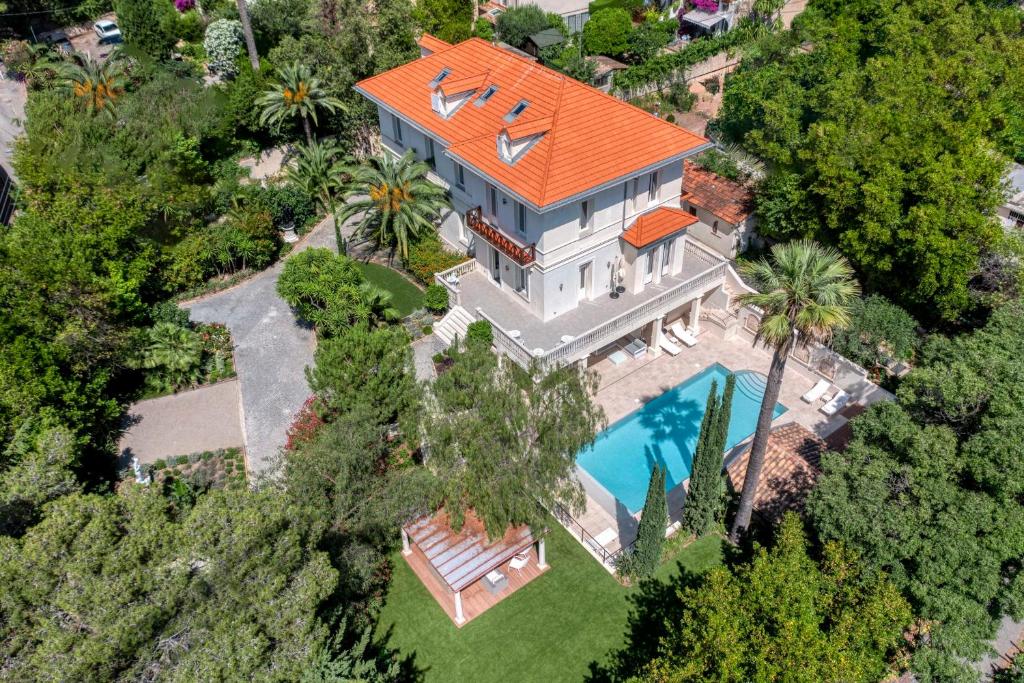 REF 1831 - Cannes Center - Villa for rent