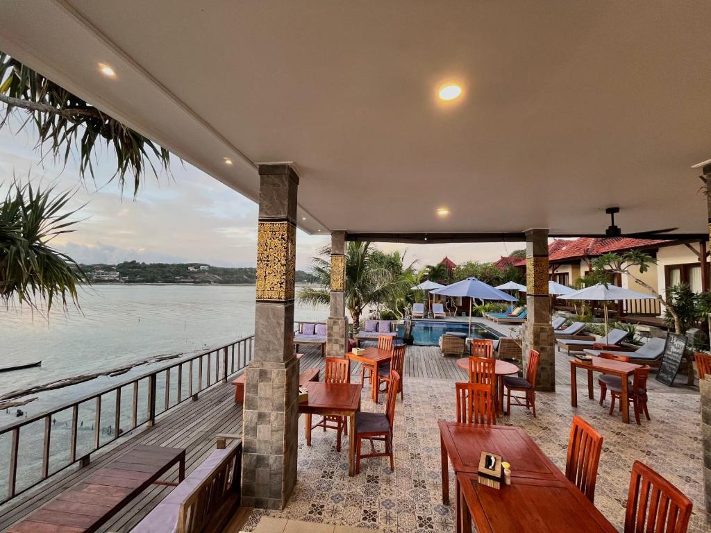 Nusa Veranda Sunset Villas & Restaurant - 2