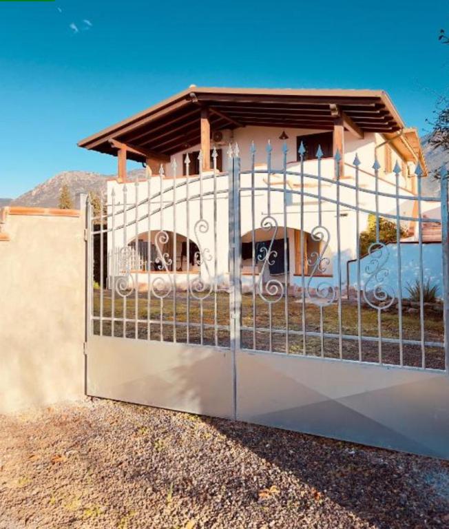 Το κτήριο όπου στεγάζεται  ο ξενώνας