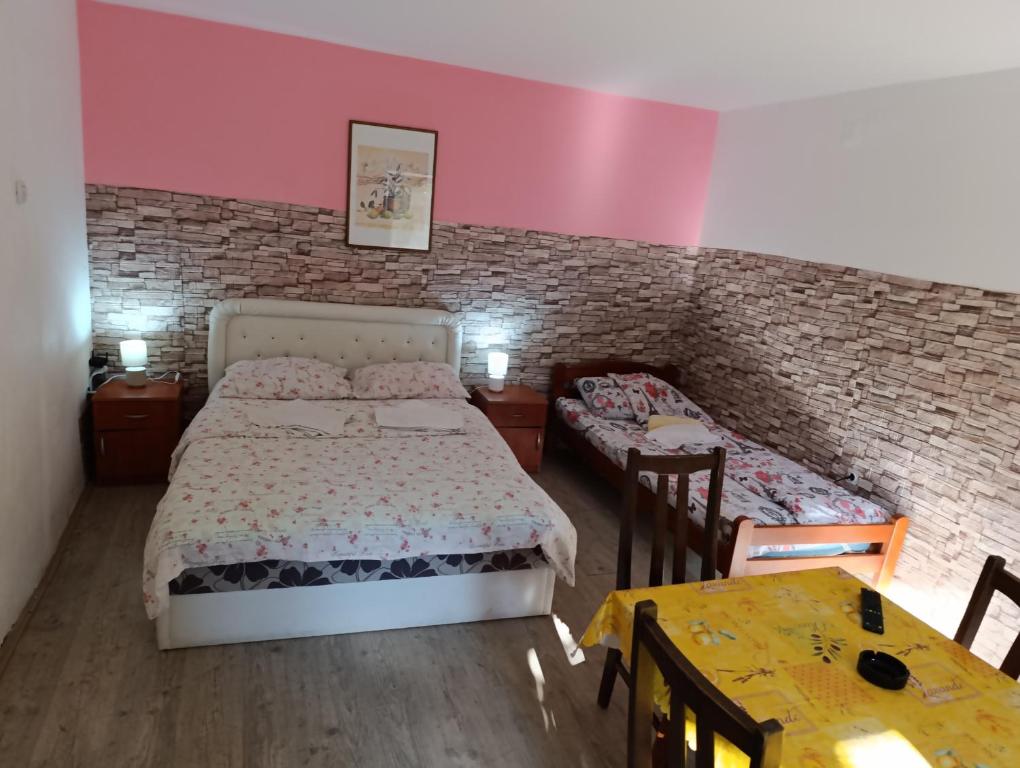 Apartments Nebojša - Apartment - Erdgeschoss