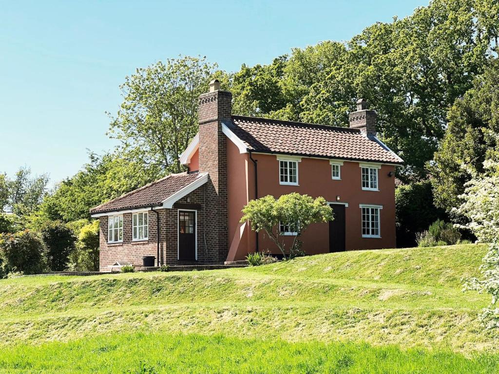 Brick Kiln Holdings by The Suffolk Cottage Collection, Badingham ...