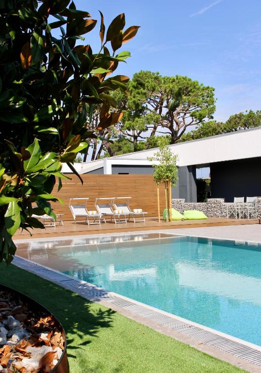 Hotel Mealba Suite & Pool