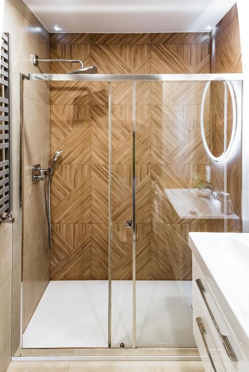 Apartamenty i Pokoje InforesPark - 12