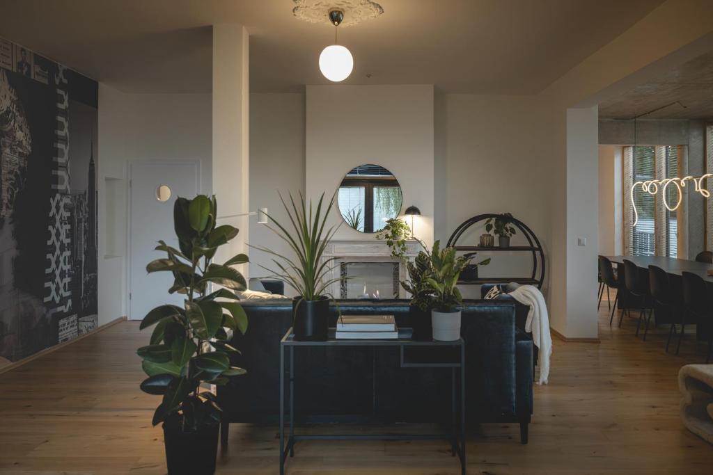 
Four-Bedroom Loft Apartment
