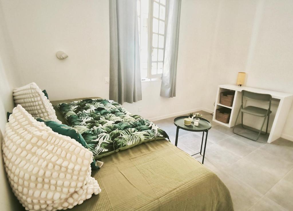 Studio avec clim et wifi au centre d'Aix 1er étage