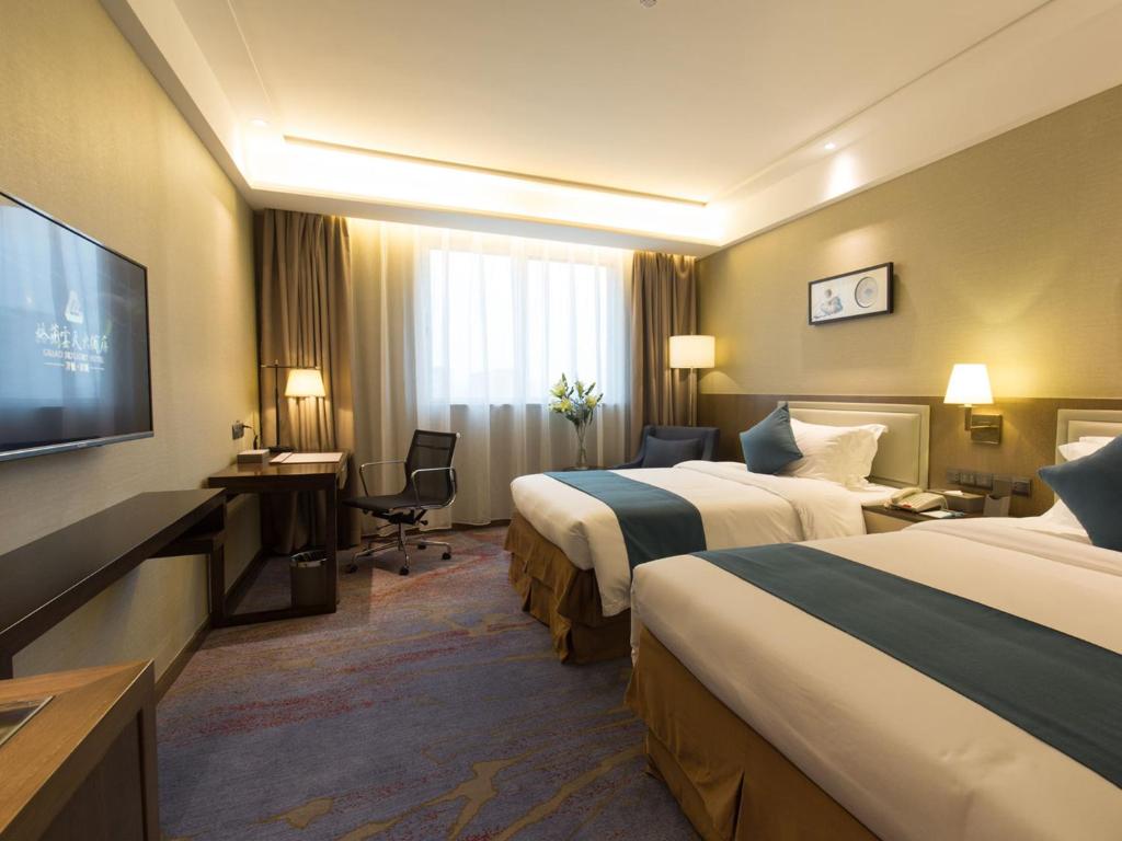 Wan Yue Grand Skylight Hotel - Deluxe Twin Room
