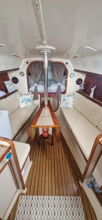 a view of the cockpit of a boat at paz en el mar in Caleta de Sebo