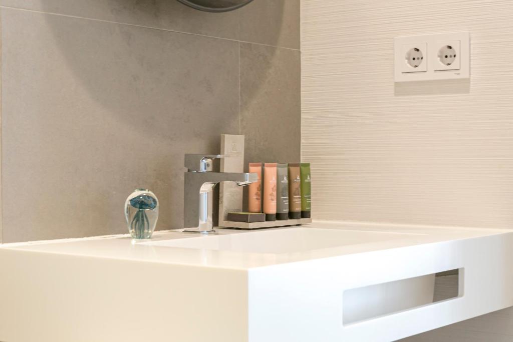 Teatro Romano 4 & 5 - 16