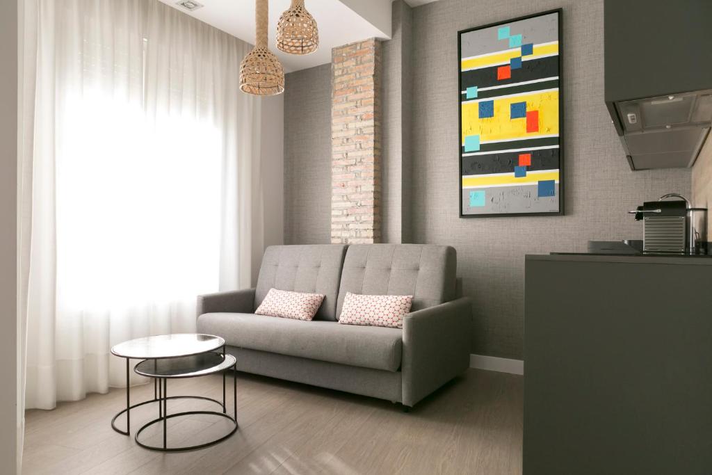 Teatro Romano 4 & 5 - 12