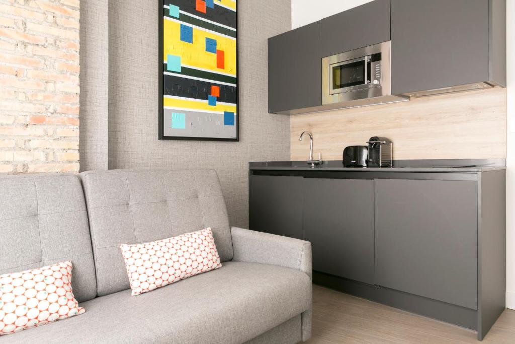 Teatro Romano 4 & 5 - 14