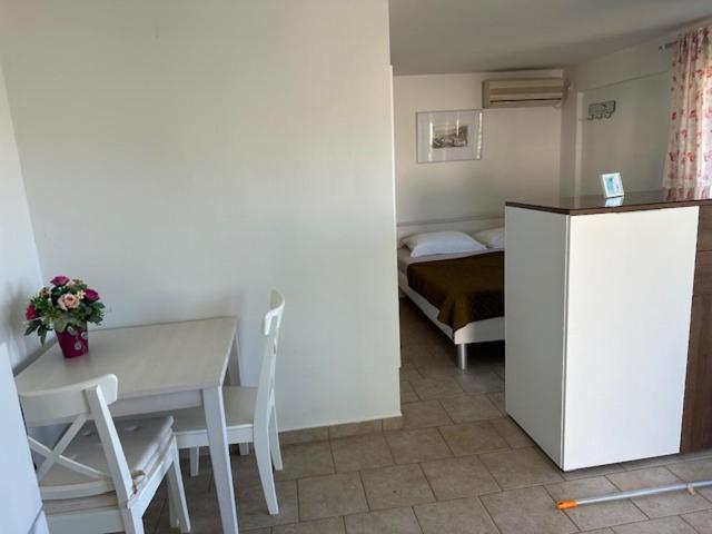 Villa Beba - Apartments - 海景一室公寓