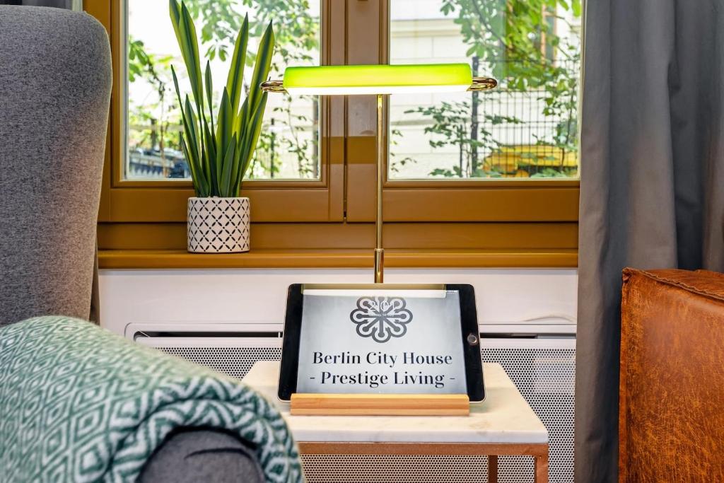 BerlinCityHouse - Unique Tiny Garden Townhouse - Casa De 1 Quarto