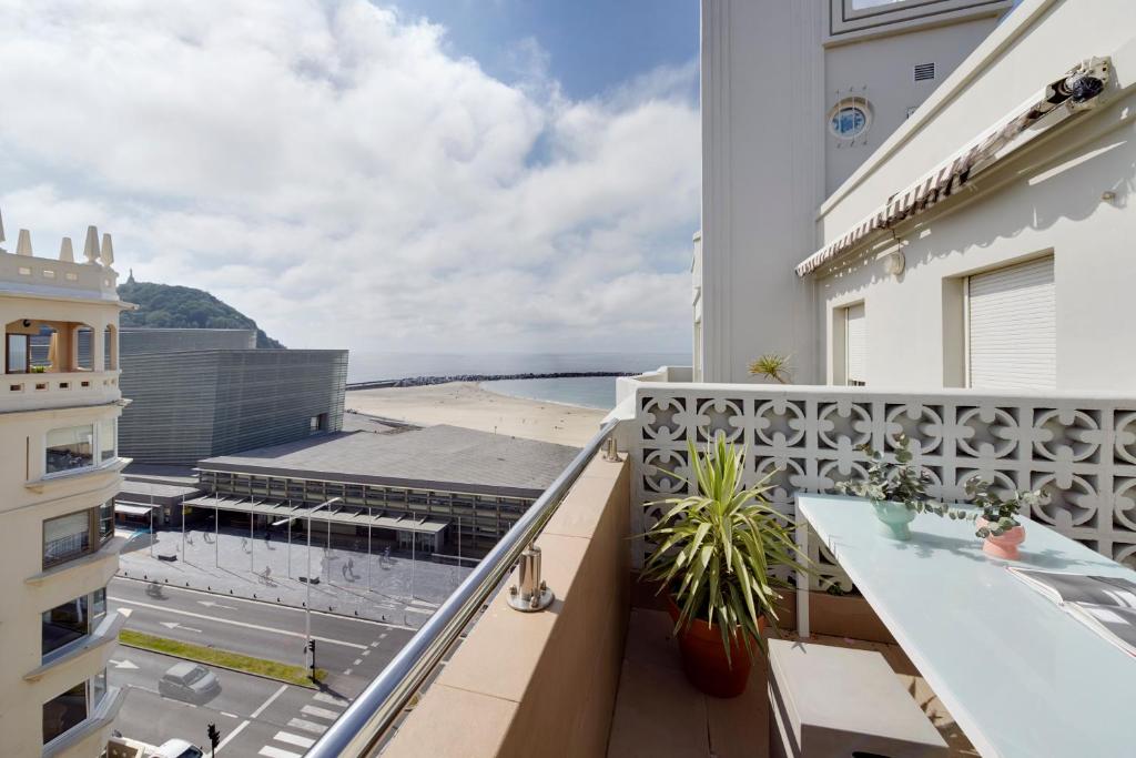 Balkón alebo terasa v ubytovaní Beach House 2 by FeelFree Rentals