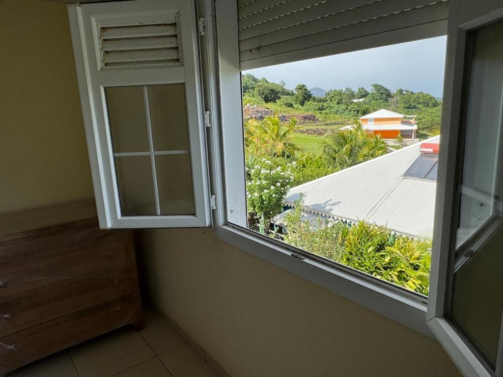 Fotografie z fotogalerie ubytování Maison typique au calme avec vue v destinaci Le Marin