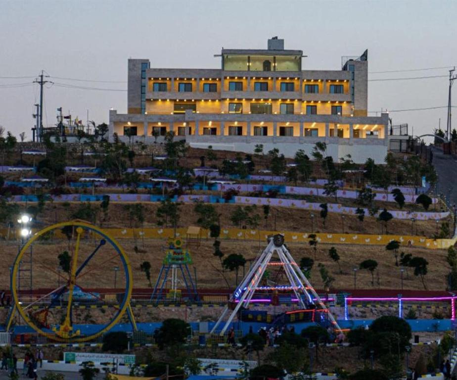 Fotografie z fotogalerie ubytování فندق ومنتجع رويال مون السياحي Royal Moon Hotel v destinaci As Suwaylimah