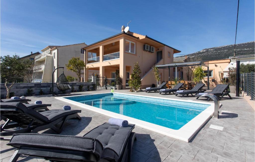Awesome Home In Kastel Stari