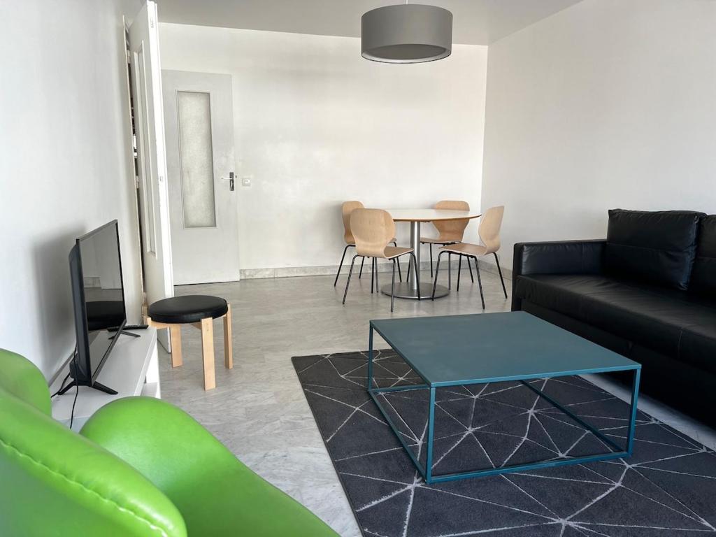 Grand appartement 3 chambres 6-8 personnes proche plages - Juan-les-Pins