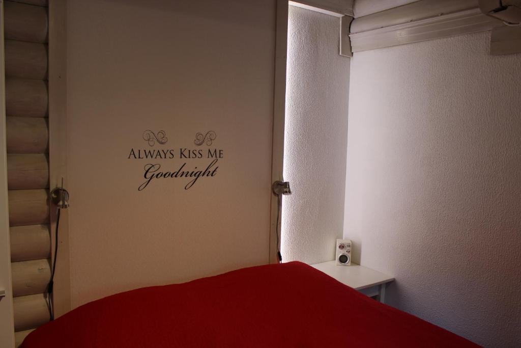 Postel nebo postele na pokoji v ubytování Pyhäkirnu Cottage