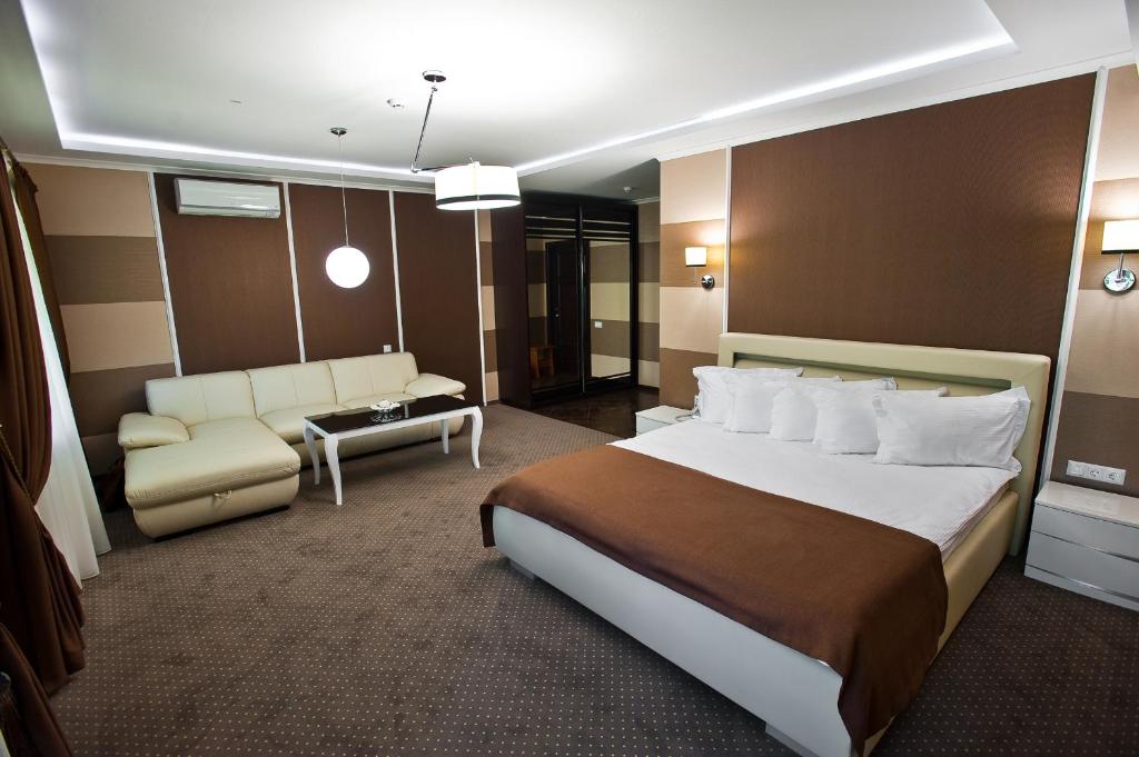 Hotel Complex Dacha - 