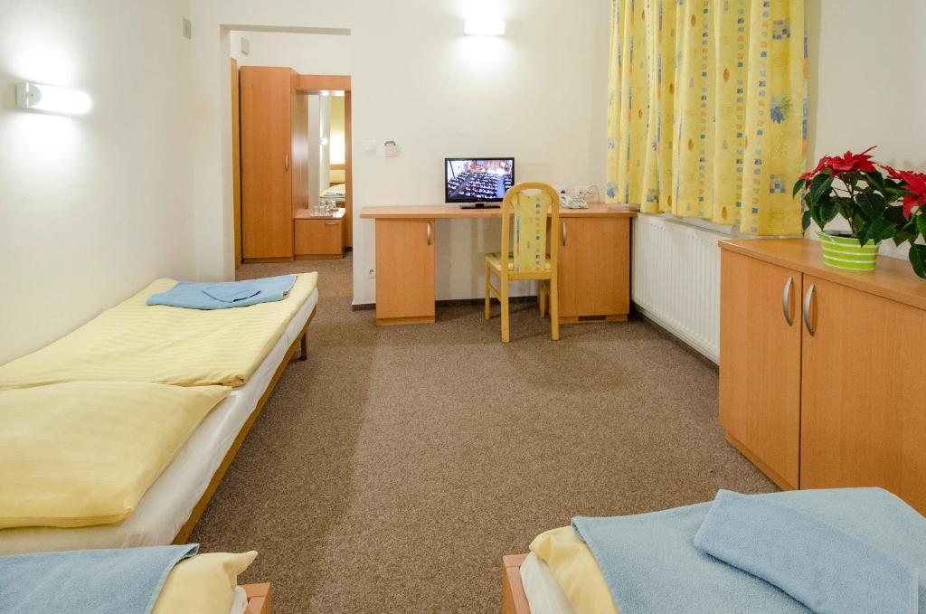 Hotel Imos - Resim 6