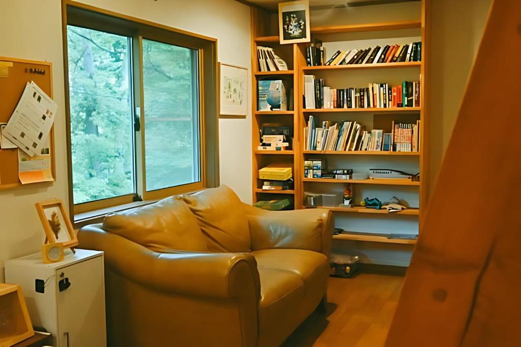 Posezení v ubytování Guest House Chaconne Karuizawa