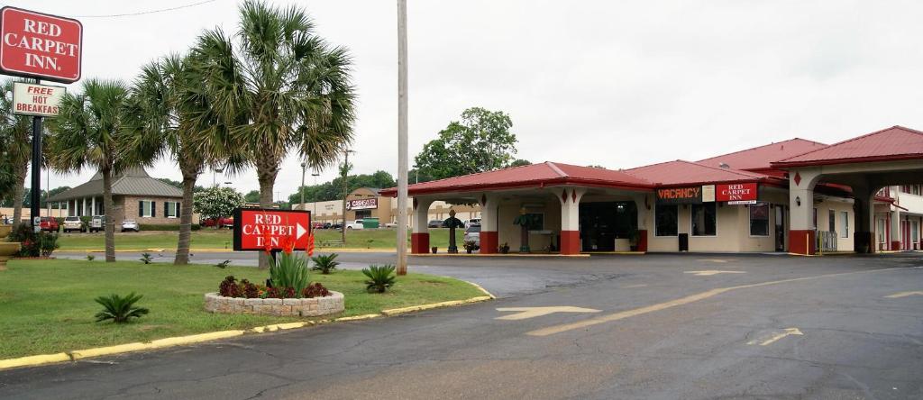 Red Carpet Inn Natchez Natchez Updated 22 Prices