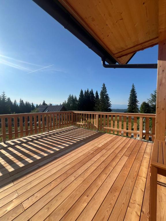 Balkón nebo terasa v ubytování Modriach-Chalet