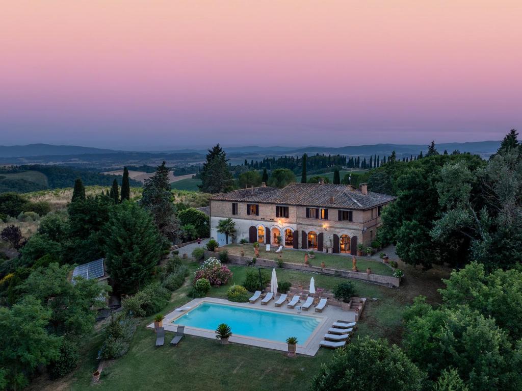 Πισίνα στο ή κοντά στο PODERE CASANOVINA 12, Emma Villas
