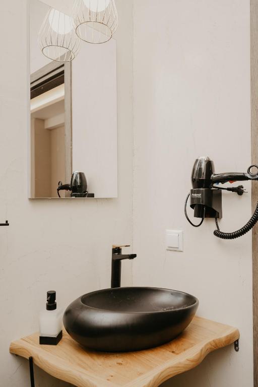 Trinity Suites Ammouliani Hospitality - 9