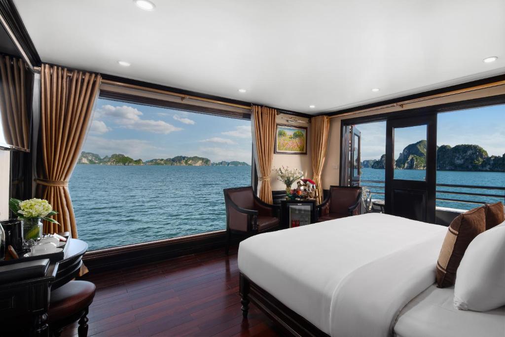 Athena Royal Cruise - Luxury in Halong Bay - 14