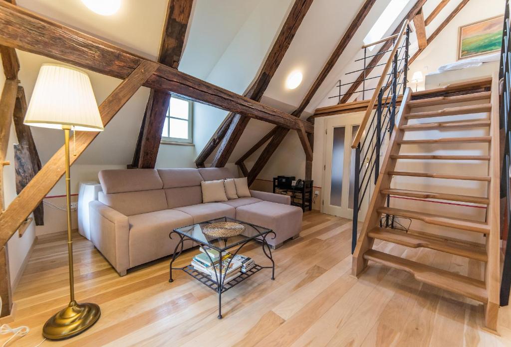 Posezení v ubytování Latrán 43 apartments